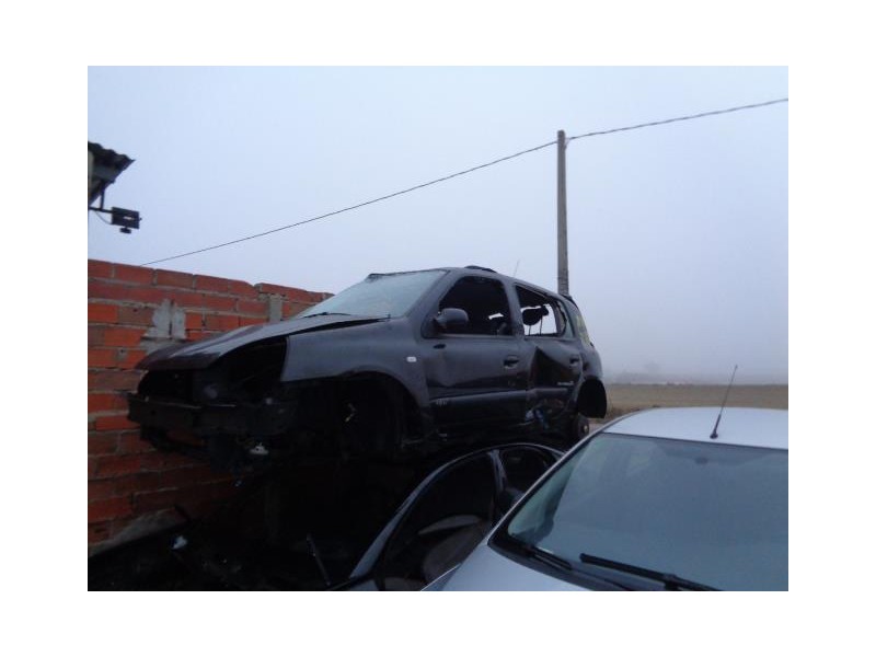 renault clio del año 2003