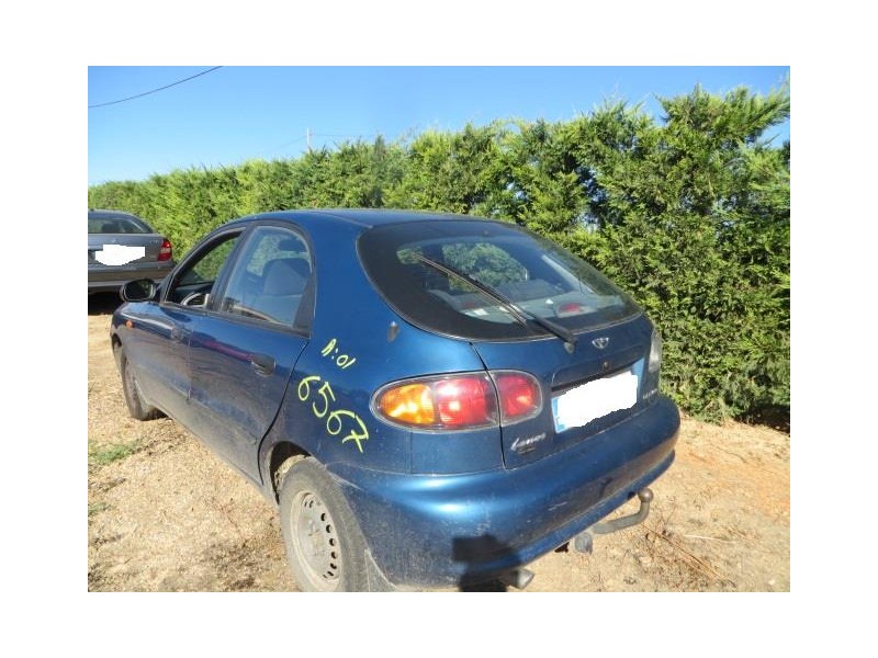 daewoo lanos del año 2001