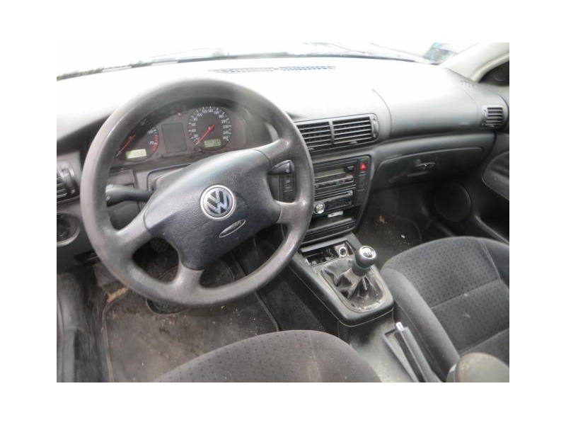 volkswagen passat del año 2000