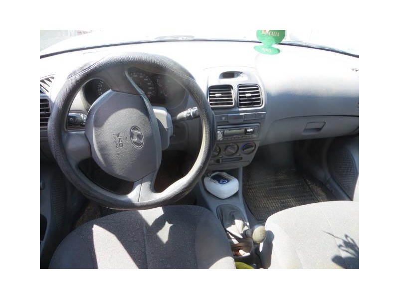 hyundai accent del año 2001