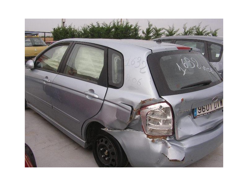 kia cerato del año 2006