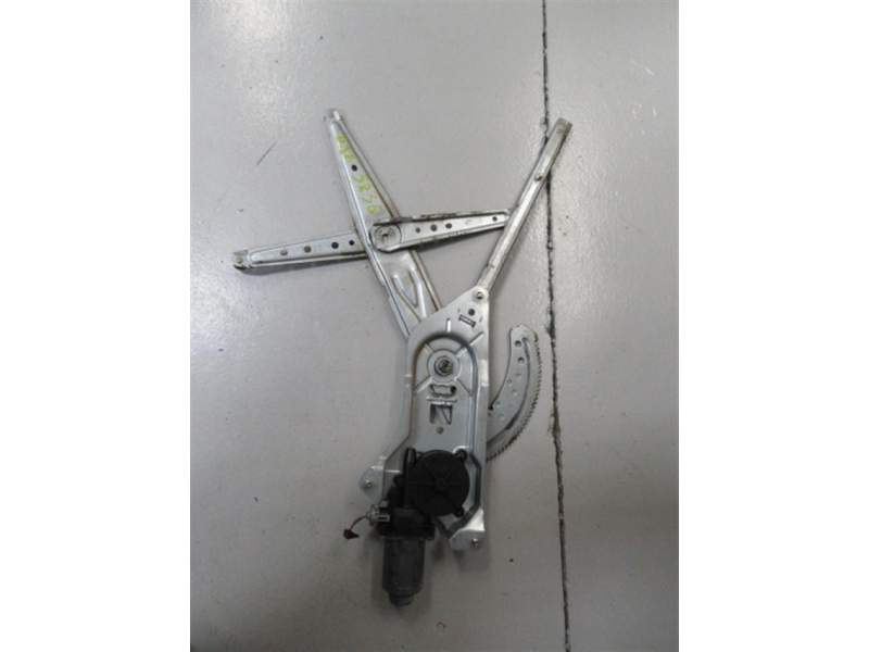Recambio de elevalunas delantero izquierdo para renault kangoo 1.5 dci referencia OEM IAM   