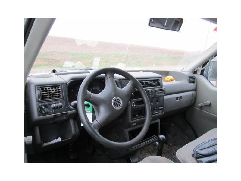 volkswagen transporter del año 2003