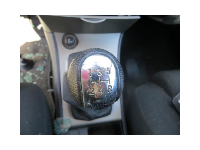 toyota corolla del año 2004