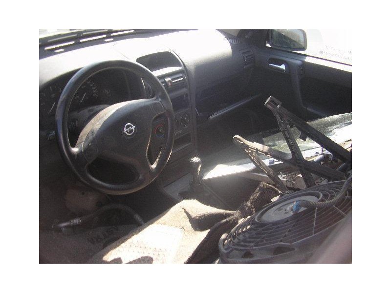 opel astra del año 1999