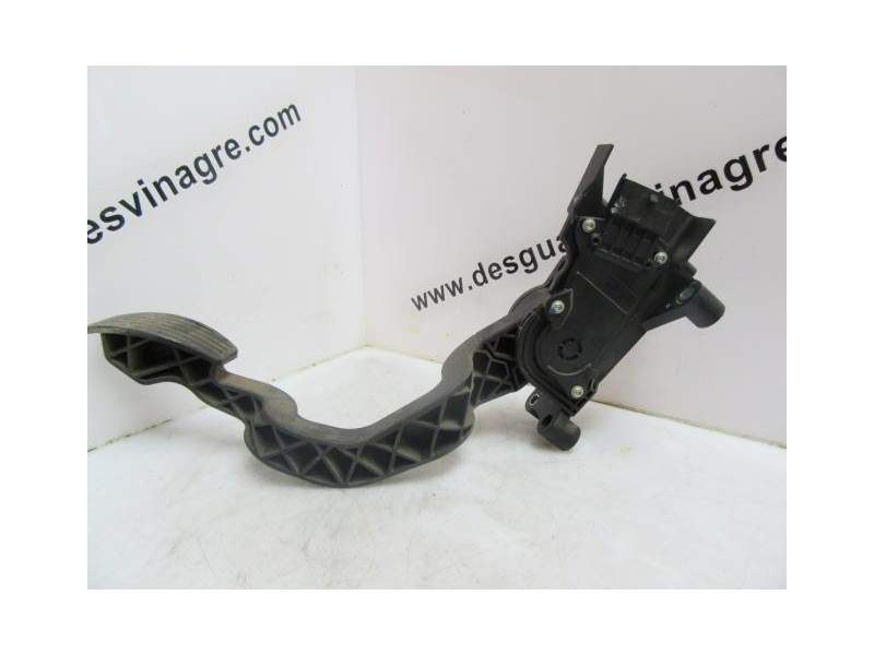 Recambio de potenciometro aceleracion para fiat bravo ii (198_) 1.9 d multijet (198axb1a) referencia OEM IAM 517856400 028075505