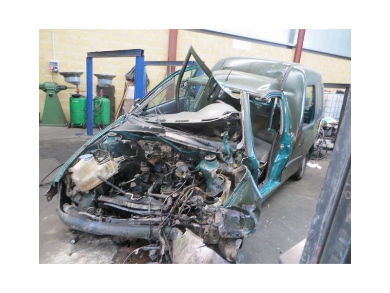 volkswagen caddy del año 2002