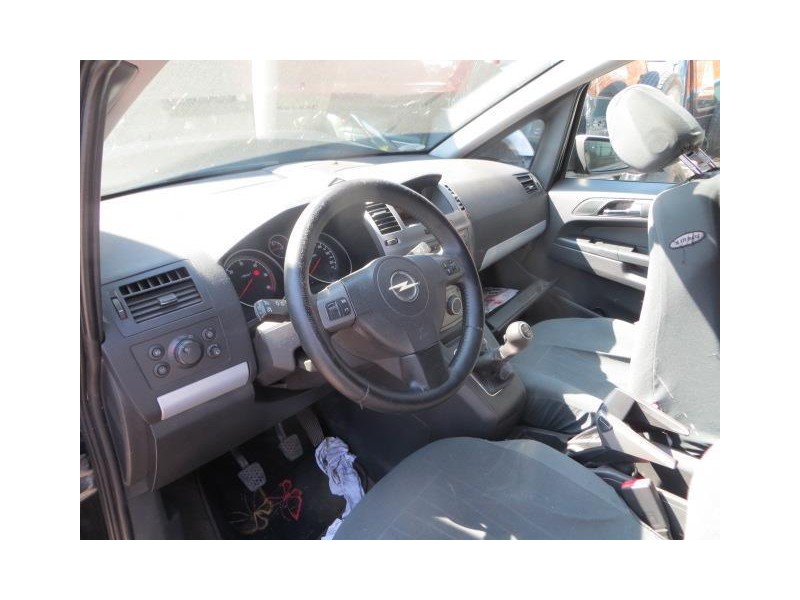 opel zafira del año 2006