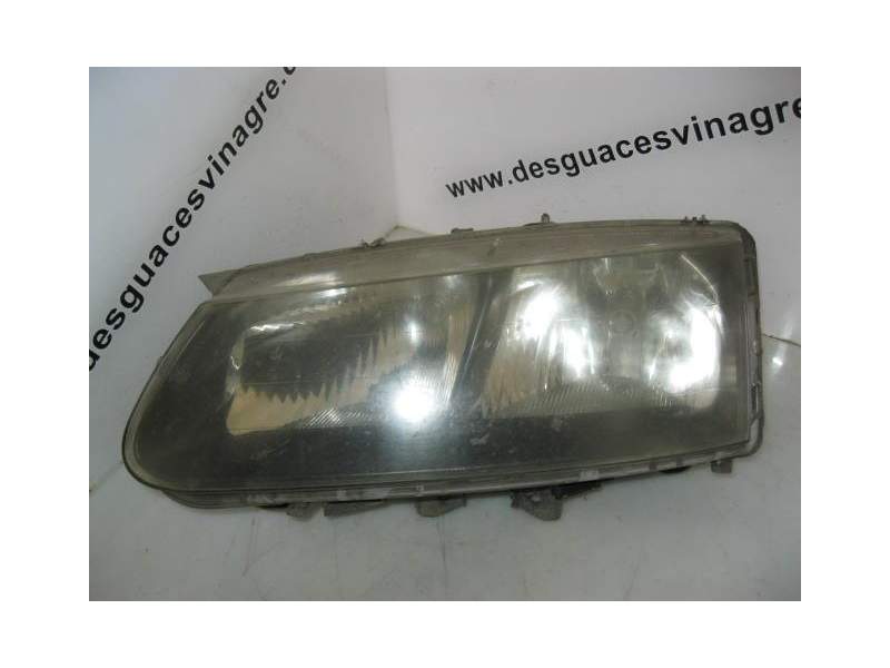 Recambio de faro izquierdo para renault safrane 2.2d-g8t referencia OEM IAM PLASTICO  