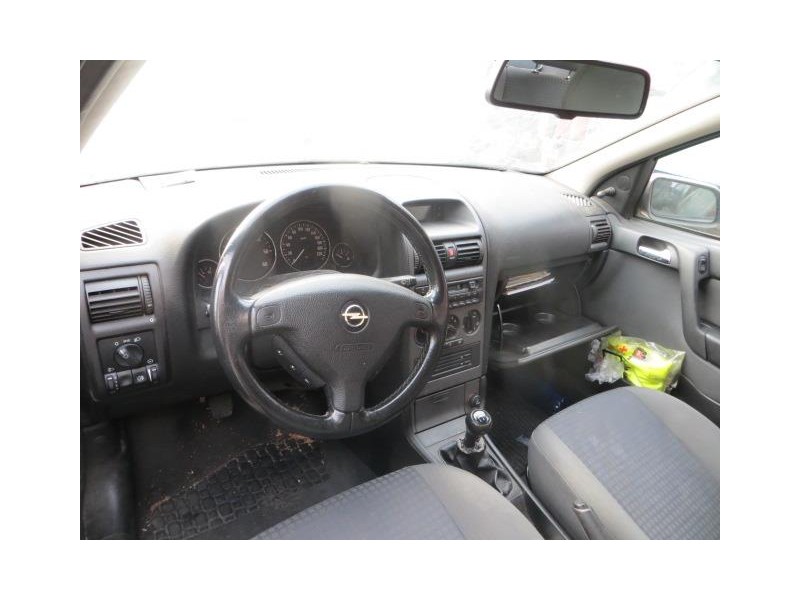 opel astra del año 2003