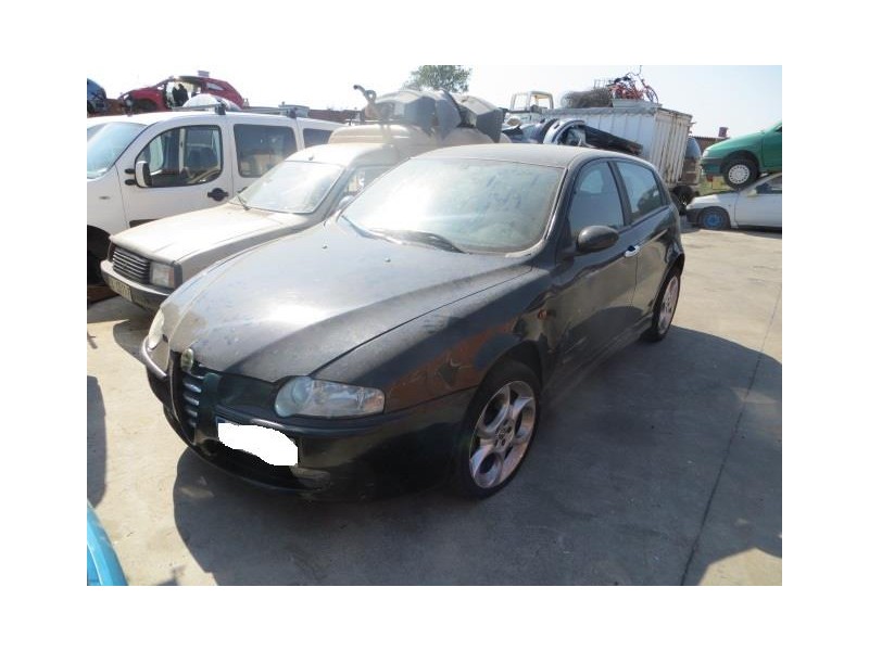 alfa romeo 147 del año 2004