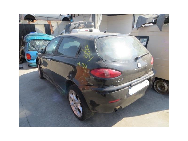 alfa romeo 147 del año 2004