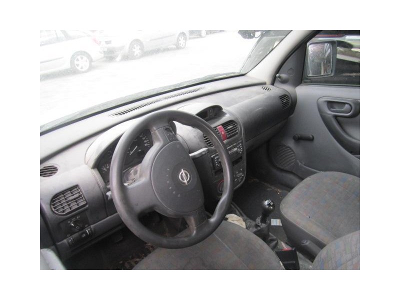 opel combo del año 2002