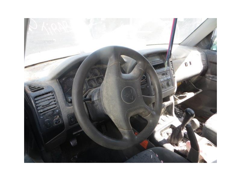 mitsubishi montero del año 2001