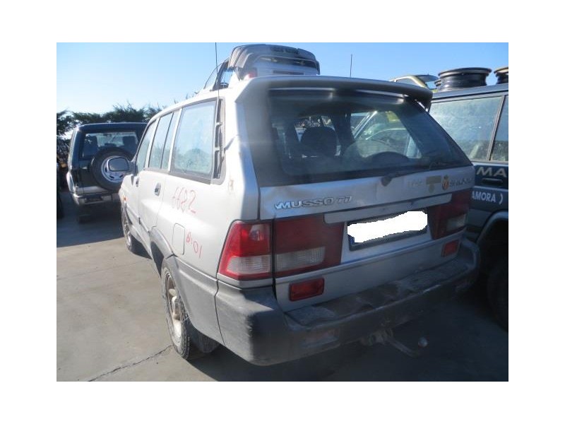 ssangyong musso del año 2001