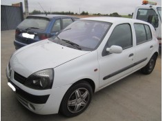 renault clio del año 2001