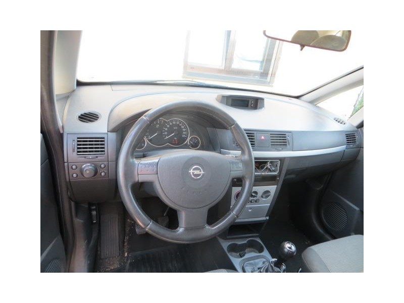 opel meriva del año 2003