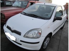 toyota yaris del año 2002