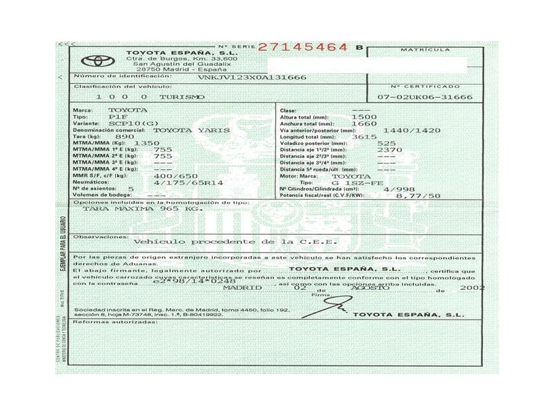 toyota yaris del año 2002