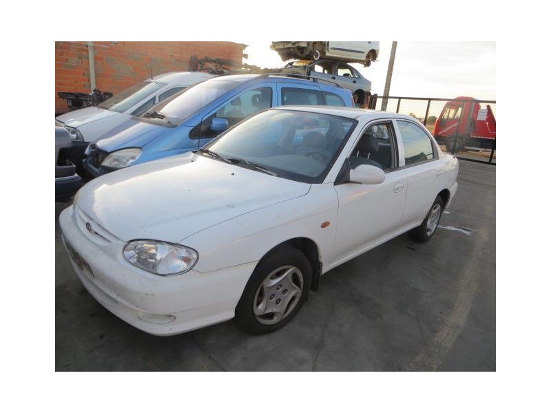 kia sephia del año 2000