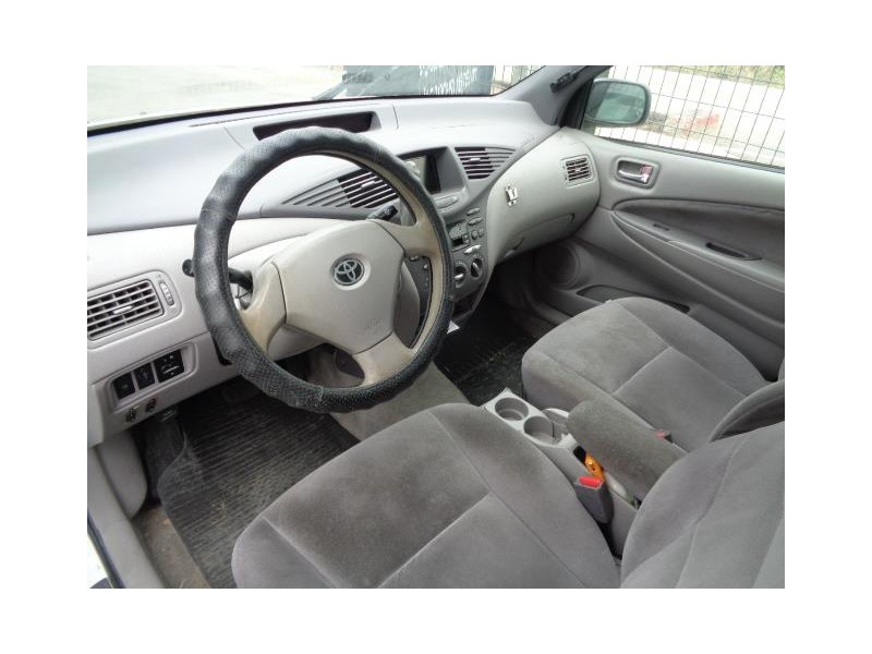 toyota prius del año 2003