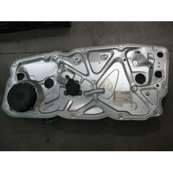 ELEVALUNAS DELANTERO DERECHO ELECTRICO CON PANEL 