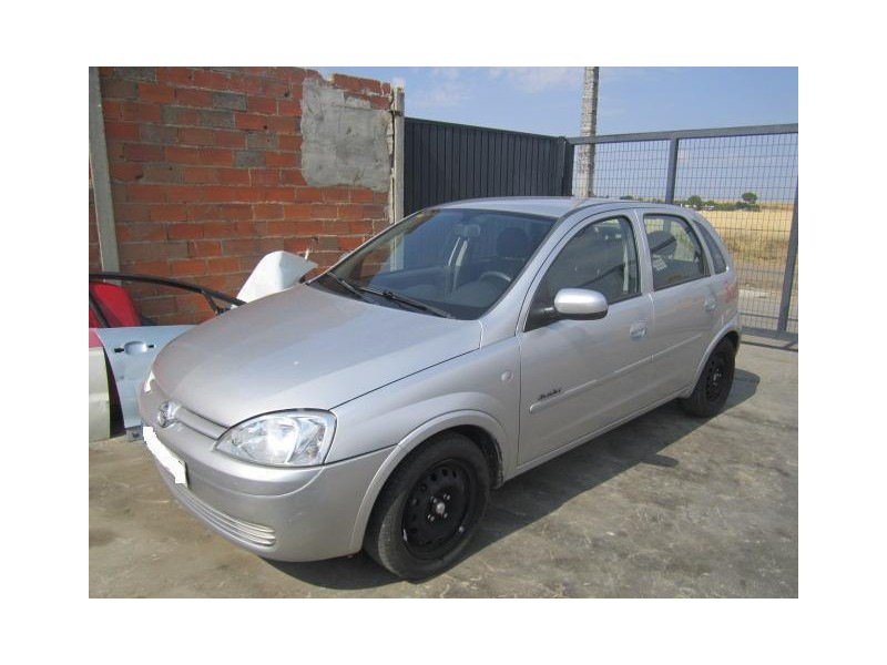 opel corsa del año 2001