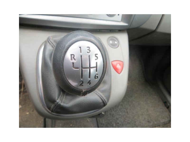 renault scenic del año 2007