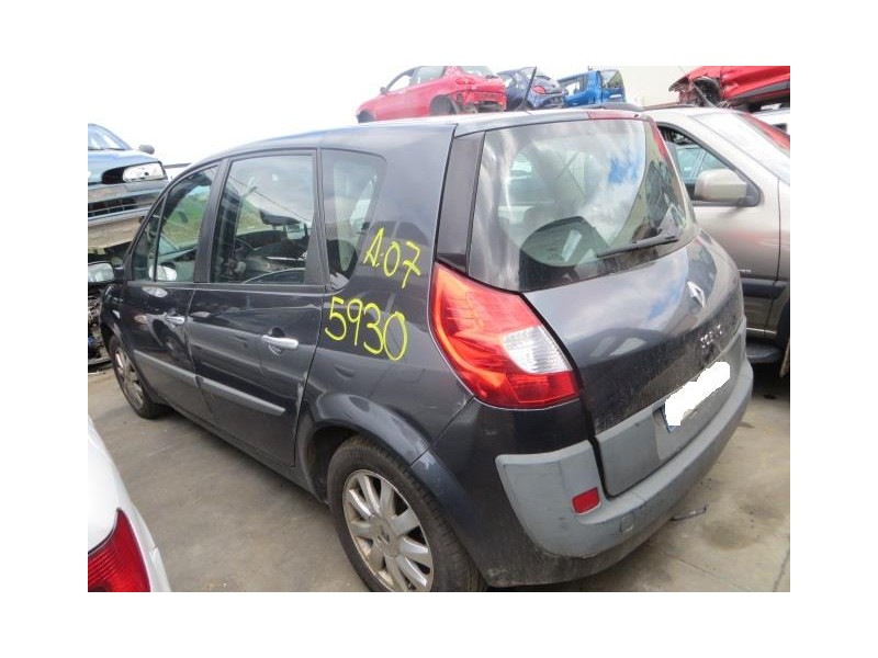 renault scenic del año 2007
