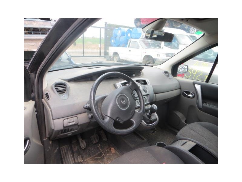 renault scenic del año 2007