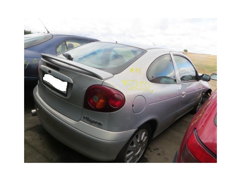renault megane del año 2001