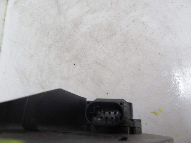 POTENCIOMETRO ACELERACION BMW 330 3542676693002 / 25916010 354267669300225916010 - Vista 3