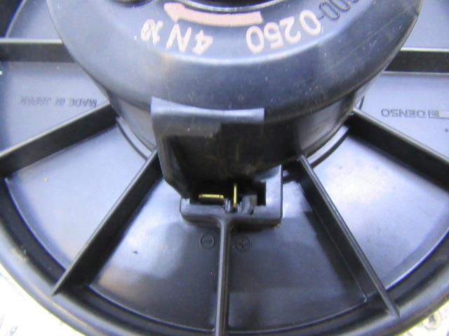 MOTOR CALEFACCION TOYOTA CARINA 194000 194000 - Vista 3