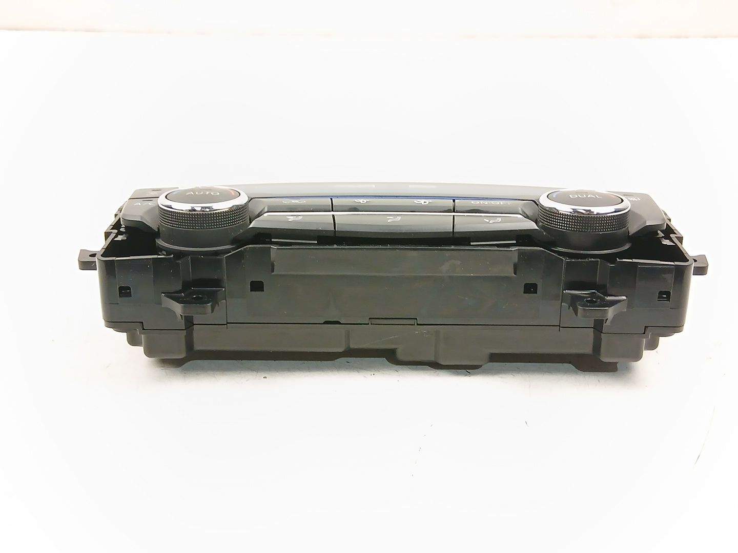 MANDOS CALEFACCION AIRE NISSAN X-TRAIL III (T32_, T32R, T32RR) 275004EA0A 275004EA0A - Vista 3
