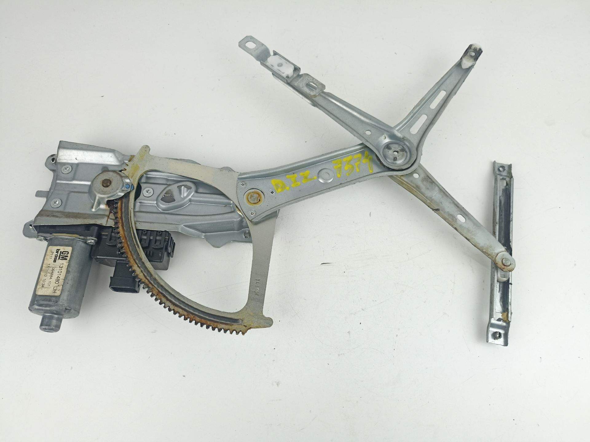 ELEVALUNAS DELANTERO IZQUIERDO OPEL ASTRA 13101480LH 13101480LH