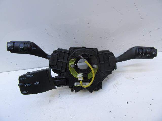 MANDO LUCES Y LIMPIAS FORD FOCUS 4M5T13335BD / 4M5T14A664AC / 4M5T17A553AD 4M5T13335BD4M5T14A664AC4M5T17A553AD