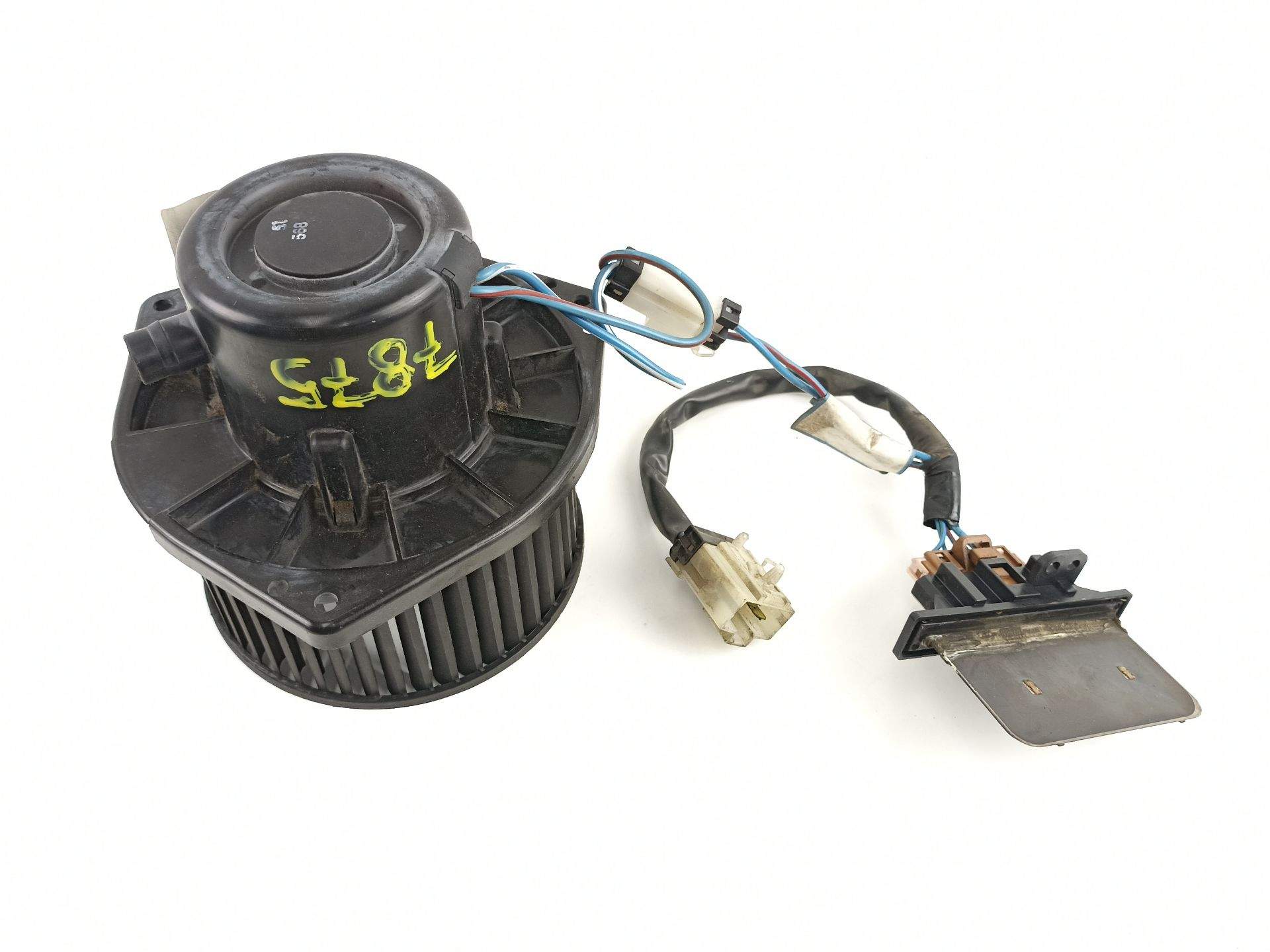 MOTOR CALEFACCION NISSAN SERENA (C23M) 4868030350 / 2715060R00 / 0130111154 48680303502715060R000130111154