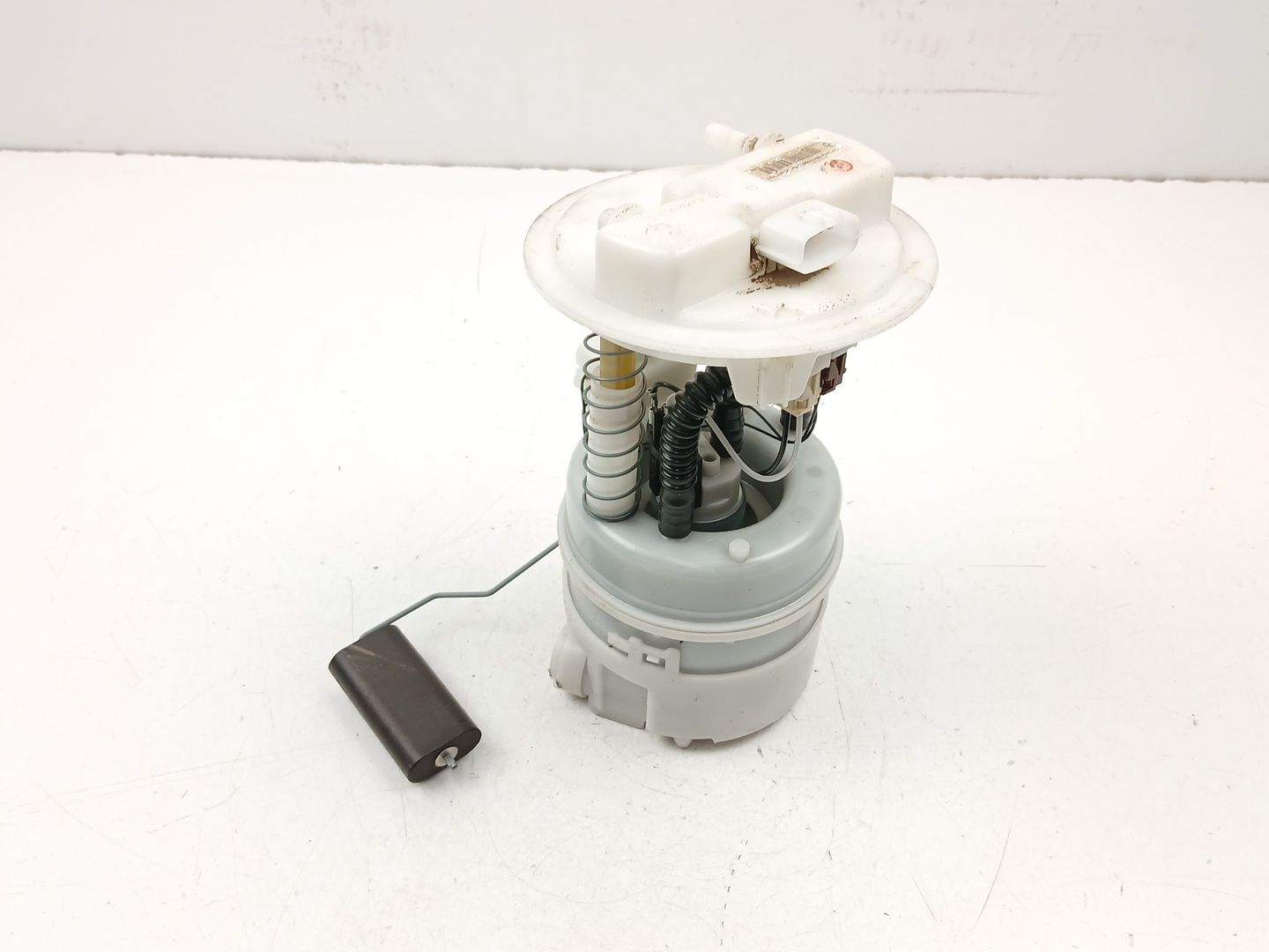 BOMBA COMBUSTIBLE AFORADOR RENAULT CAPTUR I (J5_, H5_) 172021485R 172021485R