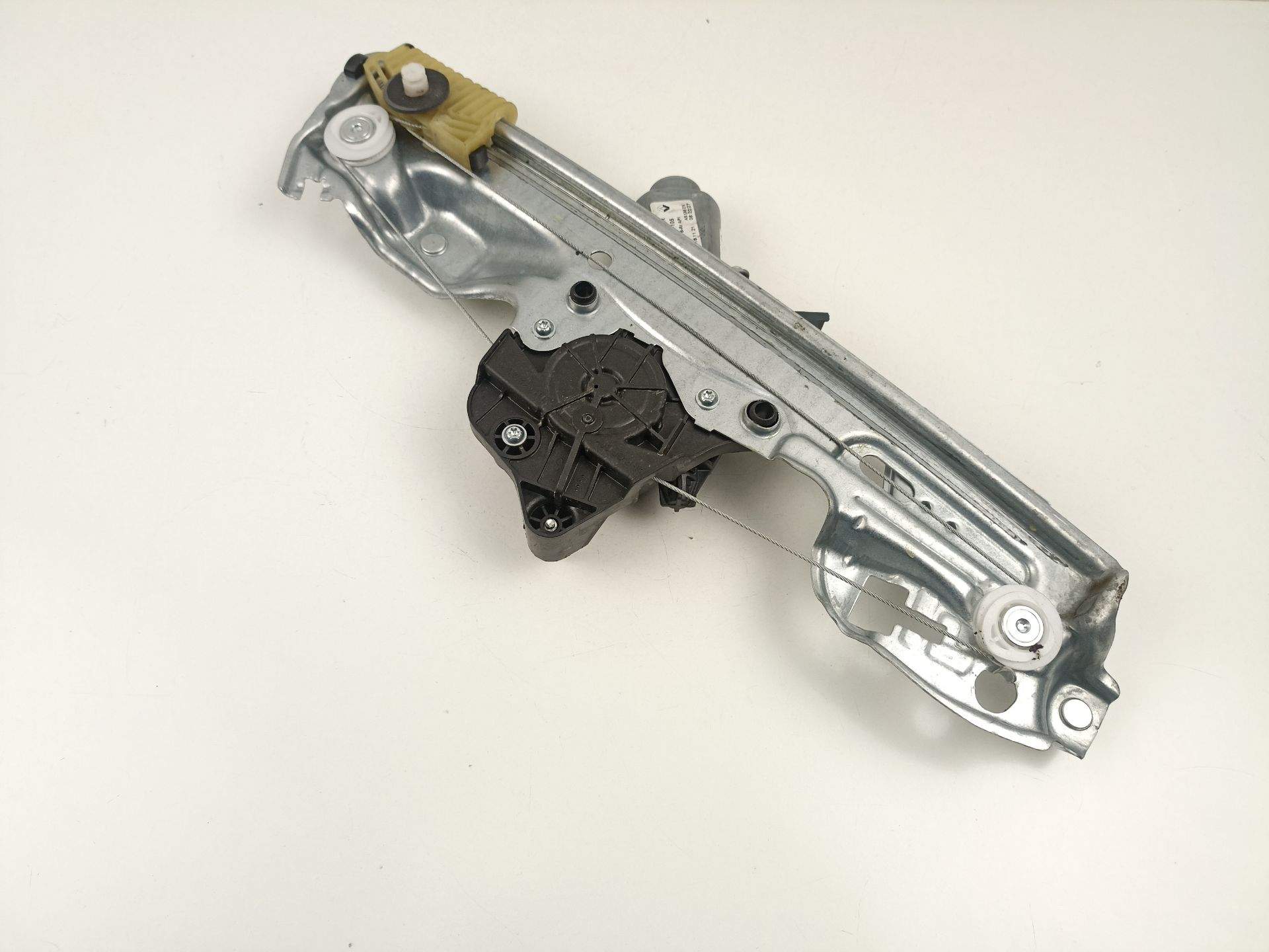 ELEVALUNAS TRASERO IZQUIERDO RENAULT MEGANE IV Hatchback (B9A/M/N_) 827218403R / C42825105 827218403RC42825105