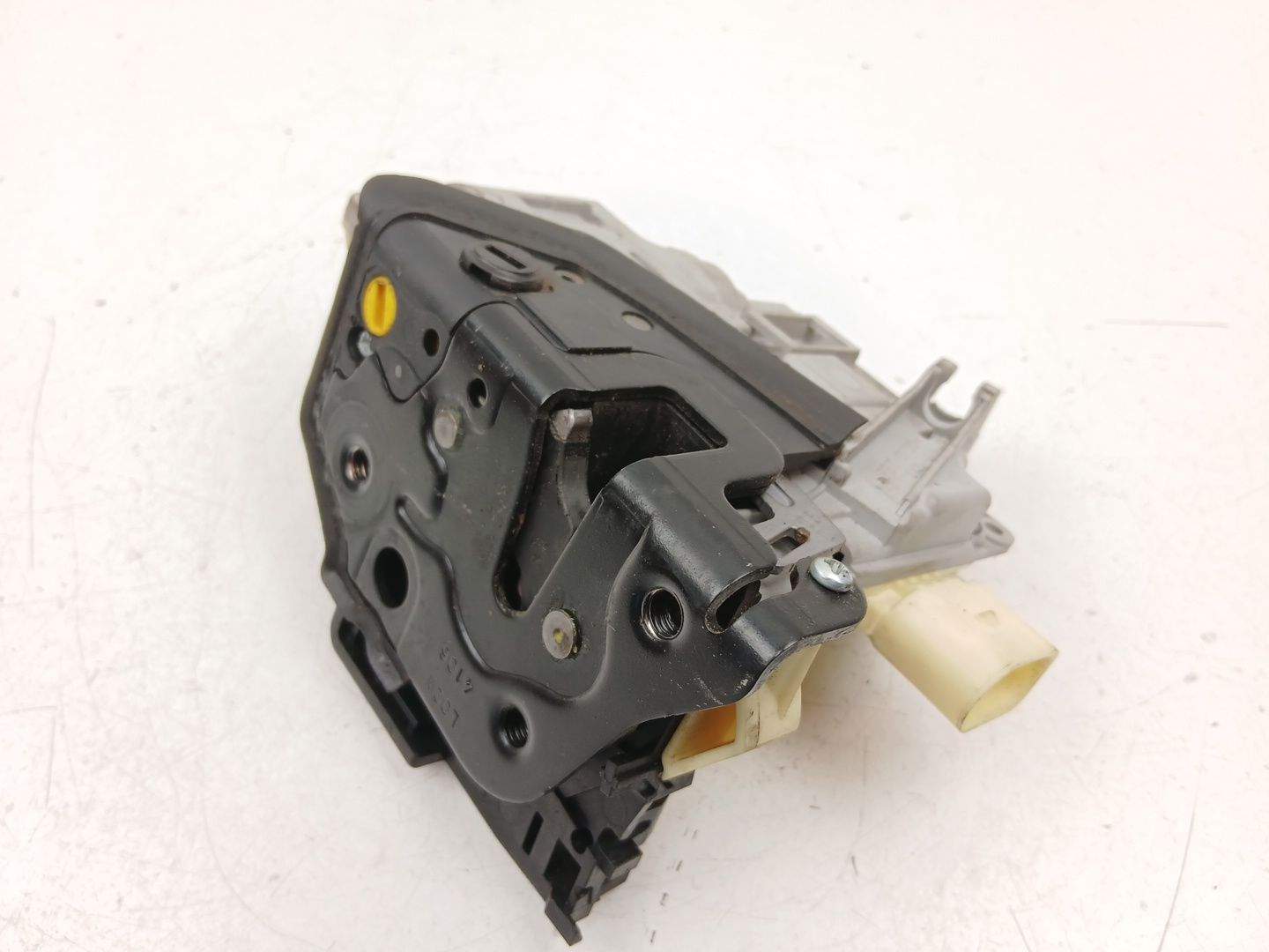 CERRADURA PUERTA TRASERA IZQUIERDA VOLKSWAGEN PASSAT B6 Variant (3C5) 3C4839015A 3C4839015A
