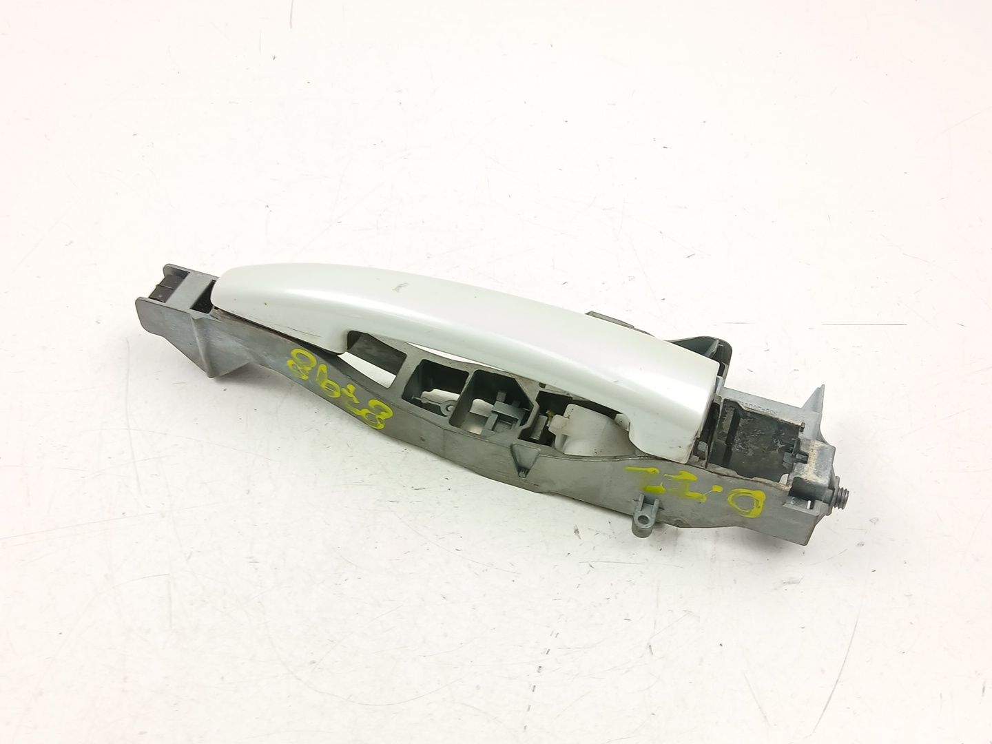 MANILLA DELANTERA IZQUIERDA PEUGEOT 5008 (0U_, 0E_) 9684560080 9684560080