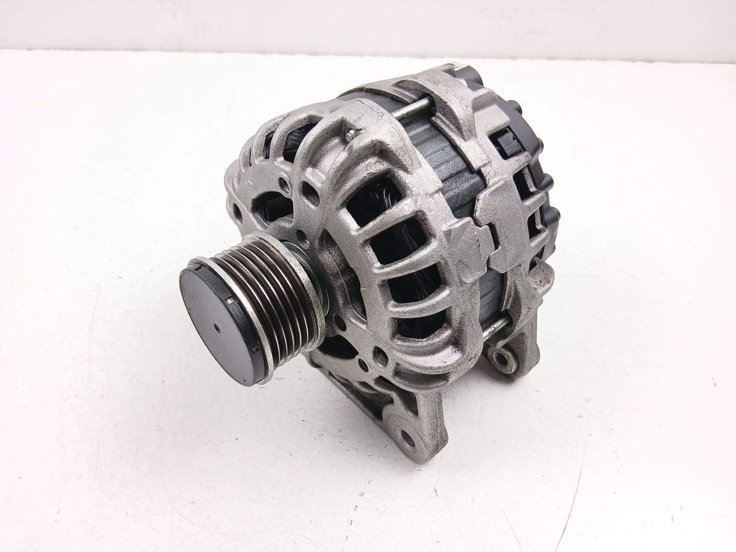ALTERNADOR DACIA LODGY (JS_) 231005933R / F000BL07G6 231005933RF000BL07G6