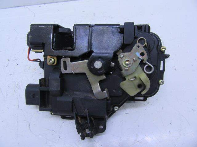 CERRADURA PUERTA DELANTERA IZQUIERDA SKODA OCTAVIA I (1U2) 3B1837015Q 3B1837015Q - Vista 2