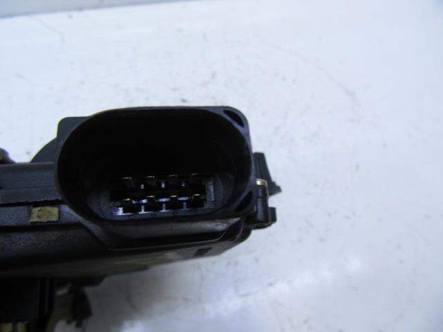 CERRADURA PUERTA DELANTERA IZQUIERDA SKODA OCTAVIA I (1U2) 3B1837015Q 3B1837015Q - Vista 3
