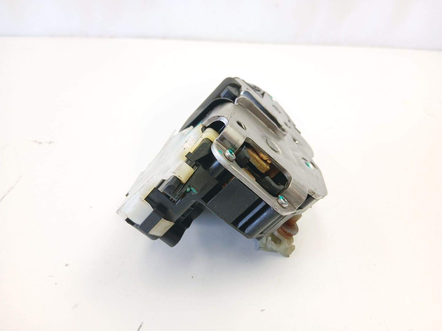 CERRADURA PUERTA DELANTERA DERECHA CHEVROLET ORLANDO (J309) 13503802 13503802 - Vista 3