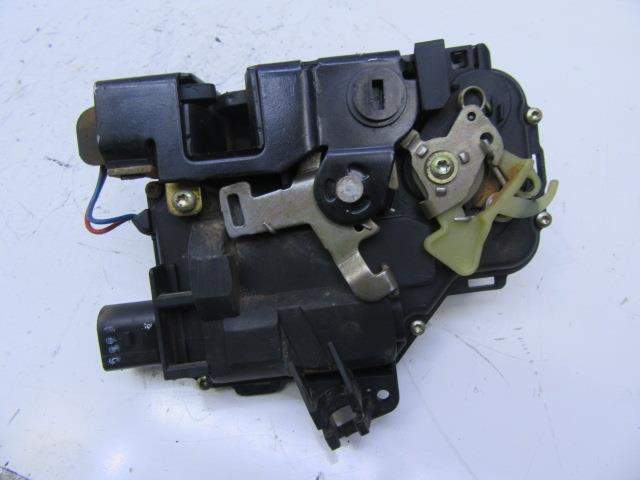 CERRADURA PUERTA TRASERA IZQUIERDA SKODA OCTAVIA I (1U2) 3B4839016A 3B4839016A - Vista 2