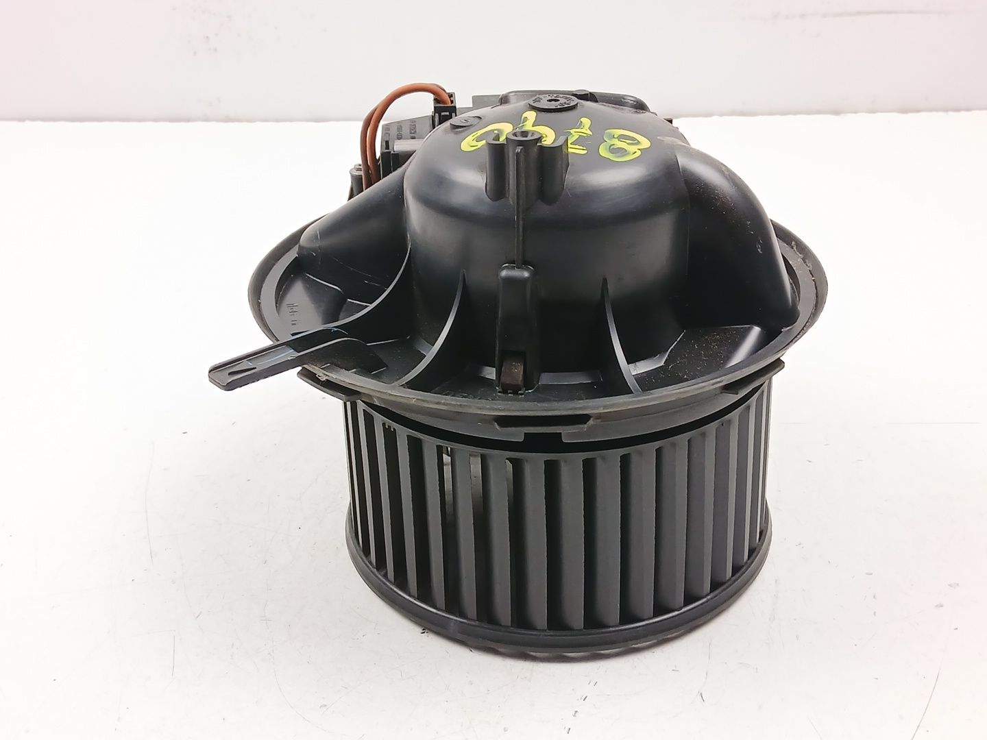 MOTOR CALEFACCION VOLKSWAGEN PASSAT B6 Variant (3C5) 3C1820015J 3C1820015J - Vista 3
