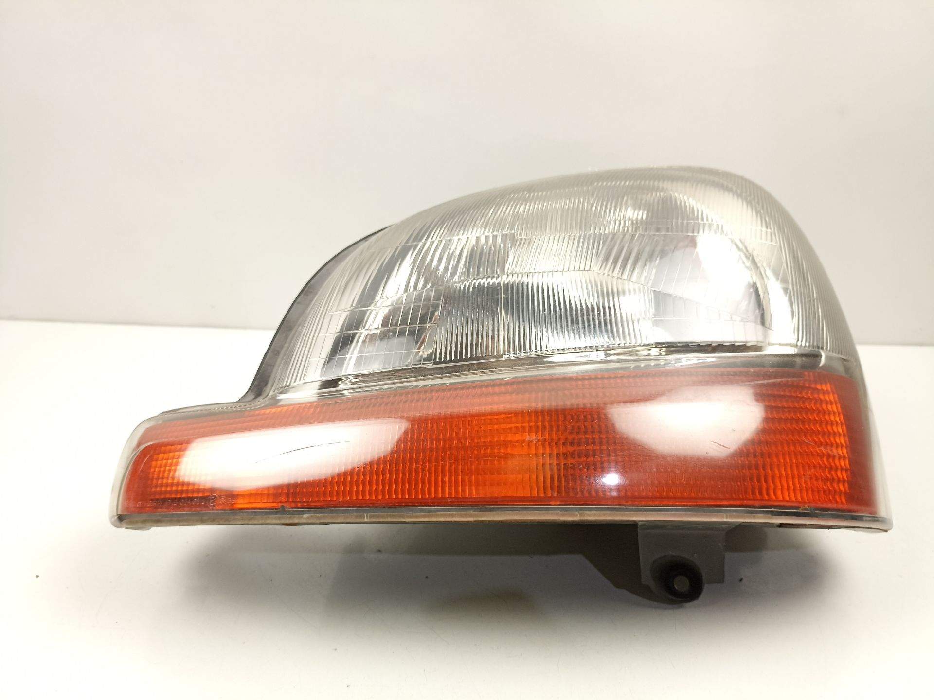 FARO IZQUIERDO RENAULT KANGOO (KC0/1_) 260602509R 260602509R - Vista 3