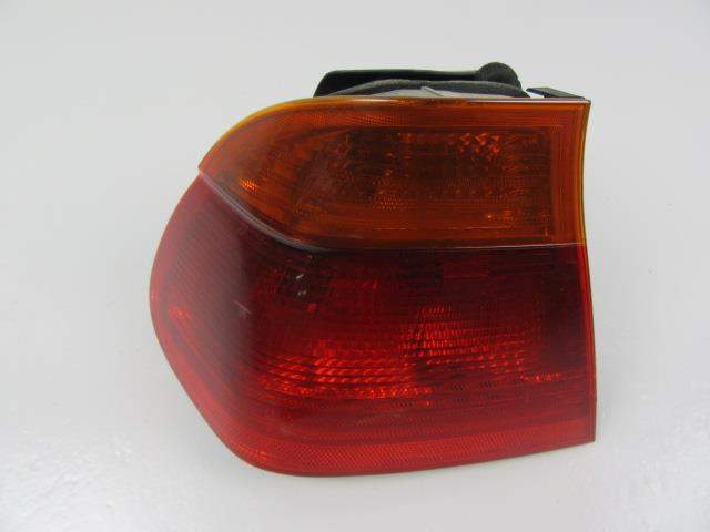PILOTO TRASERO IZQUIERDO BMW 320 63218364921 63218364921