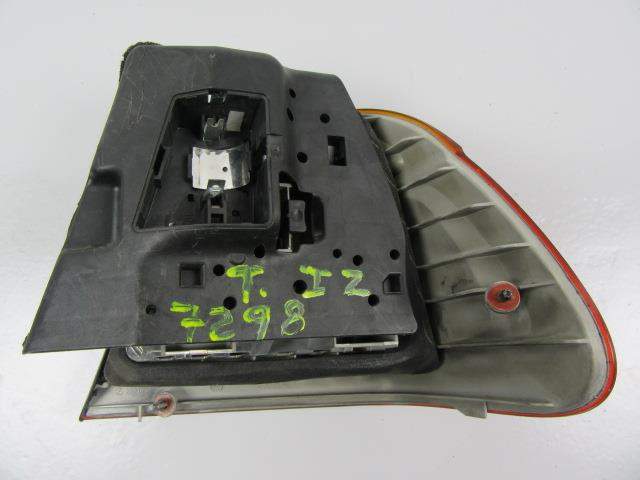 PILOTO TRASERO IZQUIERDO BMW 320 63218364921 63218364921 - Vista 2
